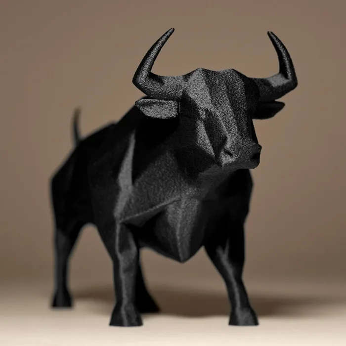 Bull Sculpture - Image 3