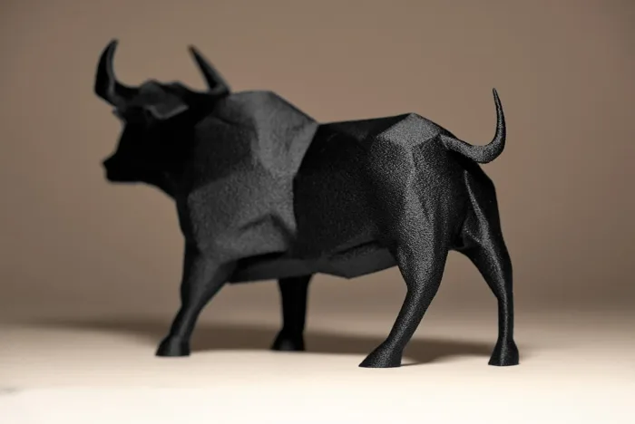 Bull Sculpture - Image 5